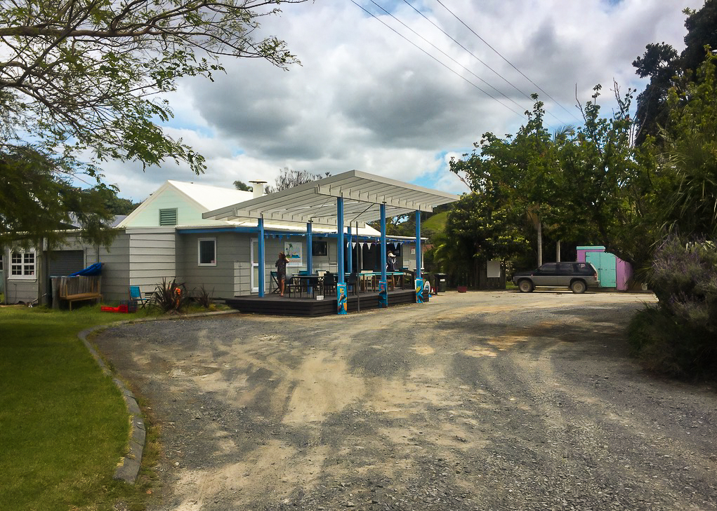 Whananaki Store - Te Araroa