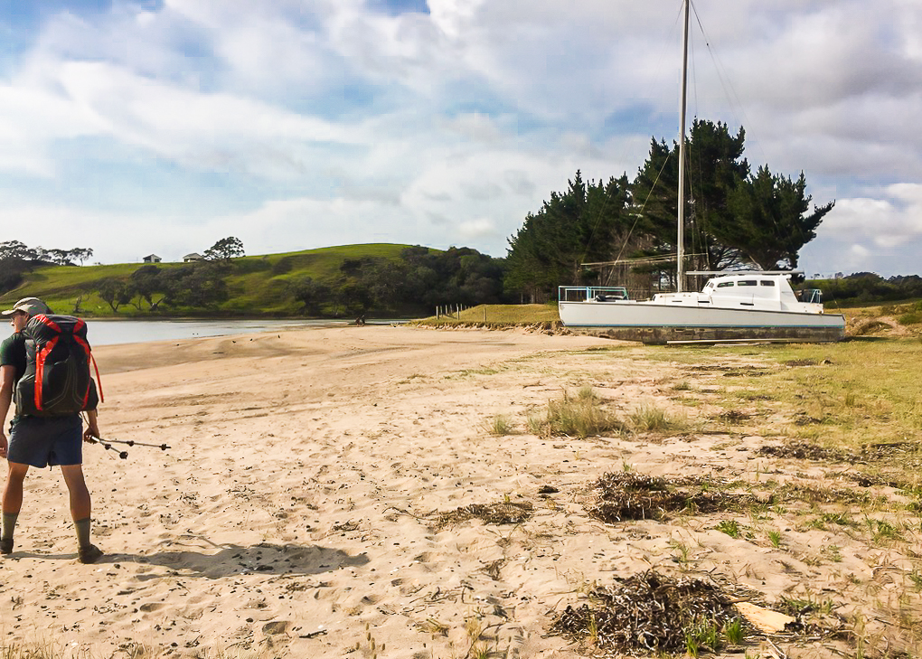 Horahora Estuary Approach - Te Araroa