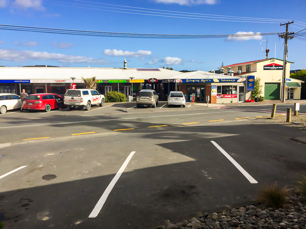 Mangawhai Heads Shops - Te Araroa