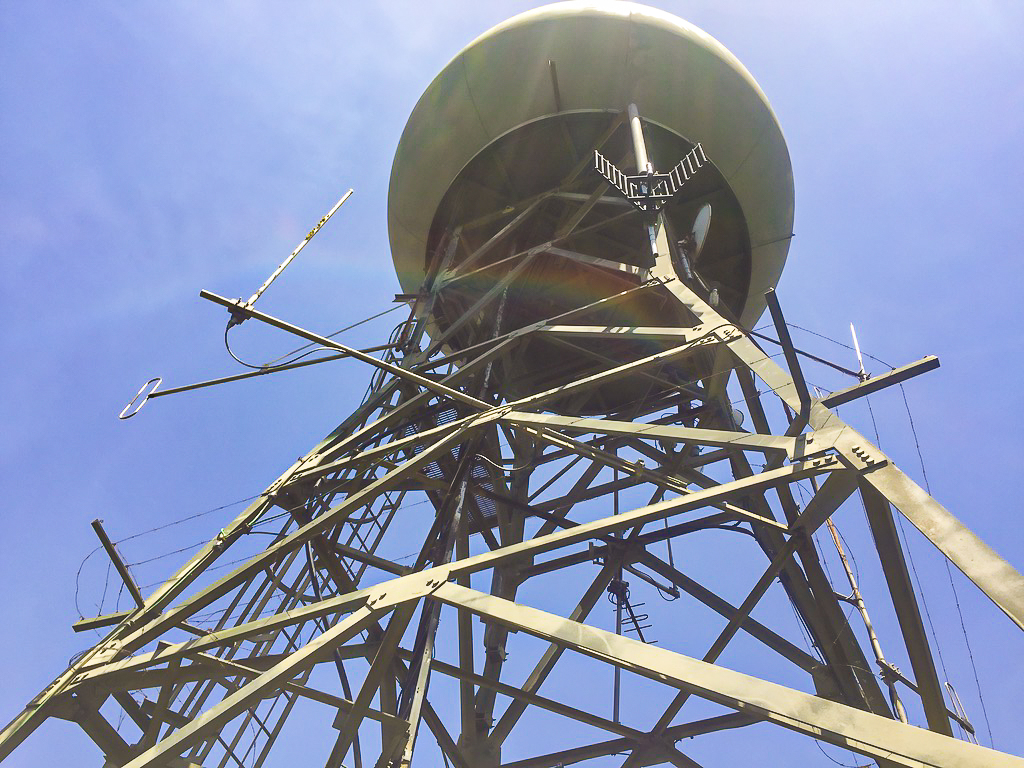 Mt Tamahunga Weather Station - Te Araroa