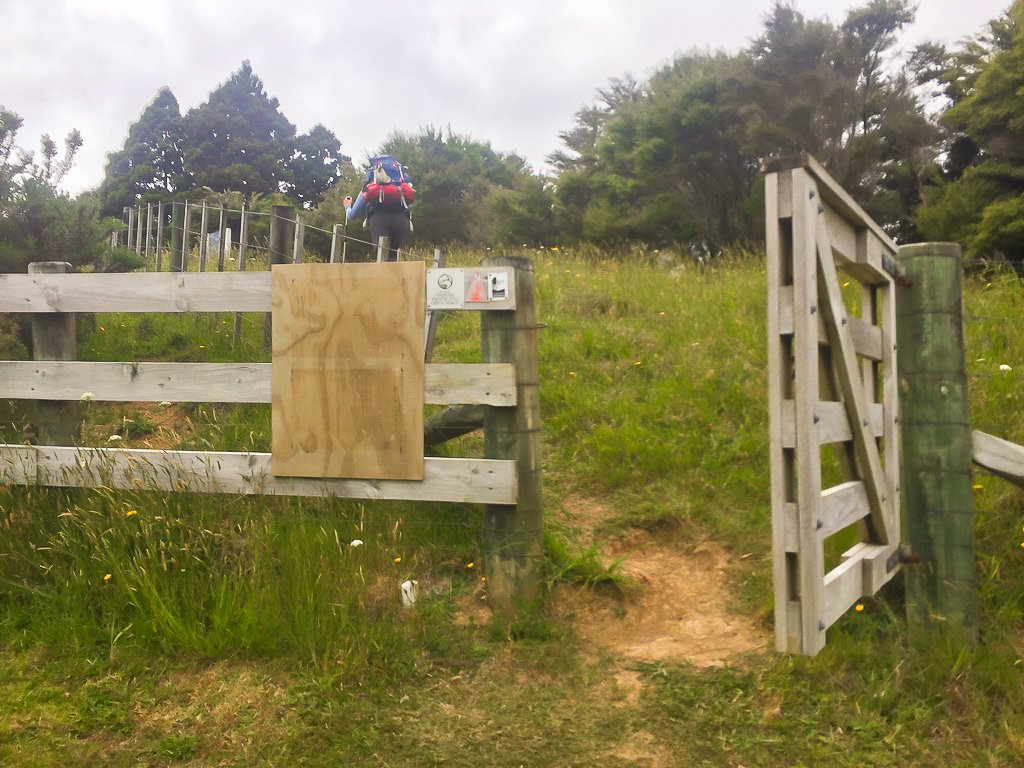 Entrance to Dunns Bush Track - Te Araroa