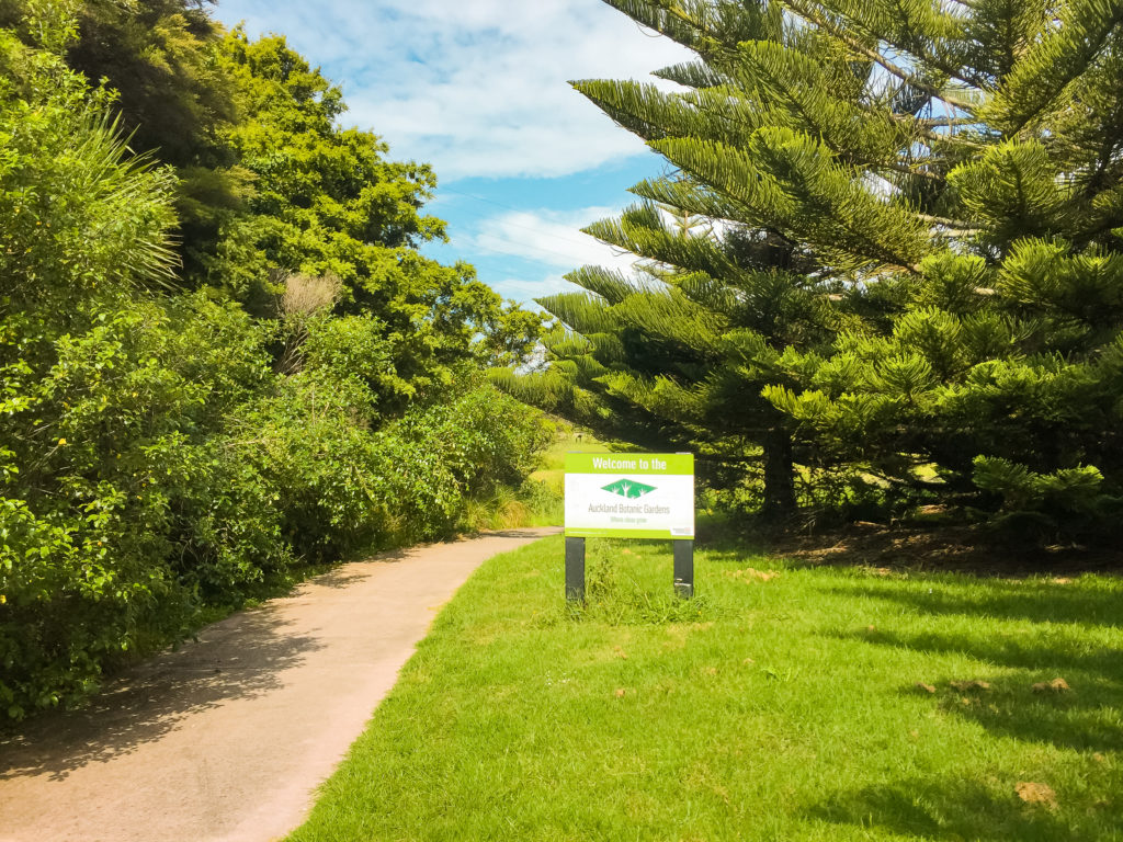 Auckland Botanic Gardens Entrance - Te Araroa