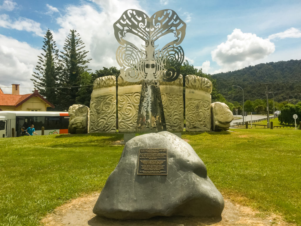 Kīngitaanga Memorial at Ngāruawāhia - Te Araroa Trail Blog