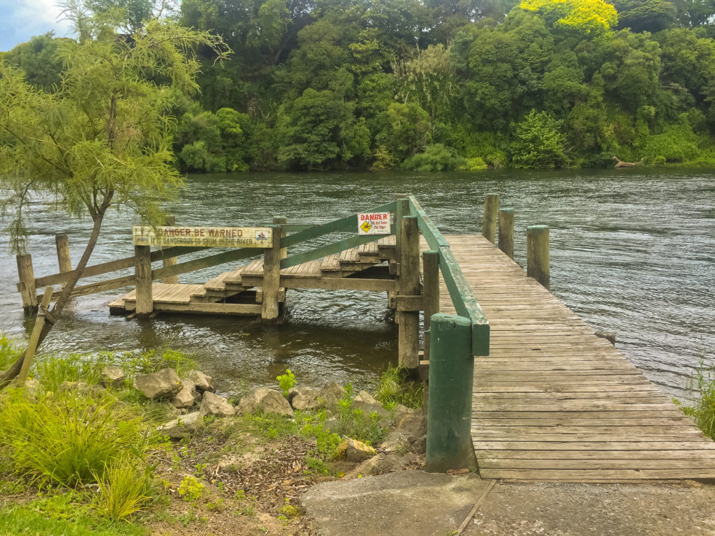 Unsafe Jetty on the Waikato River Hamilton - Te Araroa Trail Blo