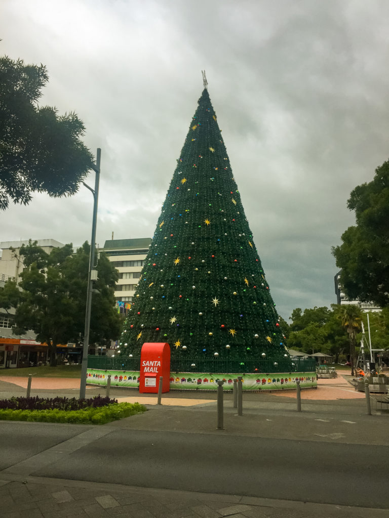 Christmas Decorations in Hamilton City - Te Araroa Trail Blog