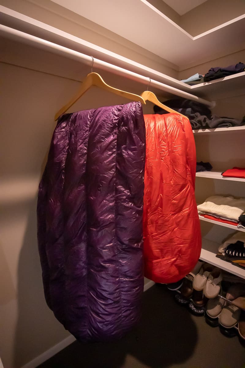 how-to-store-a-sleeping-bag-properly-with-pics